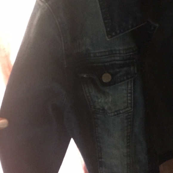 Jean jacket - Picture 2 of 3